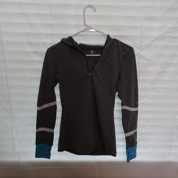 Workout Jacket - Picture 2 of 4